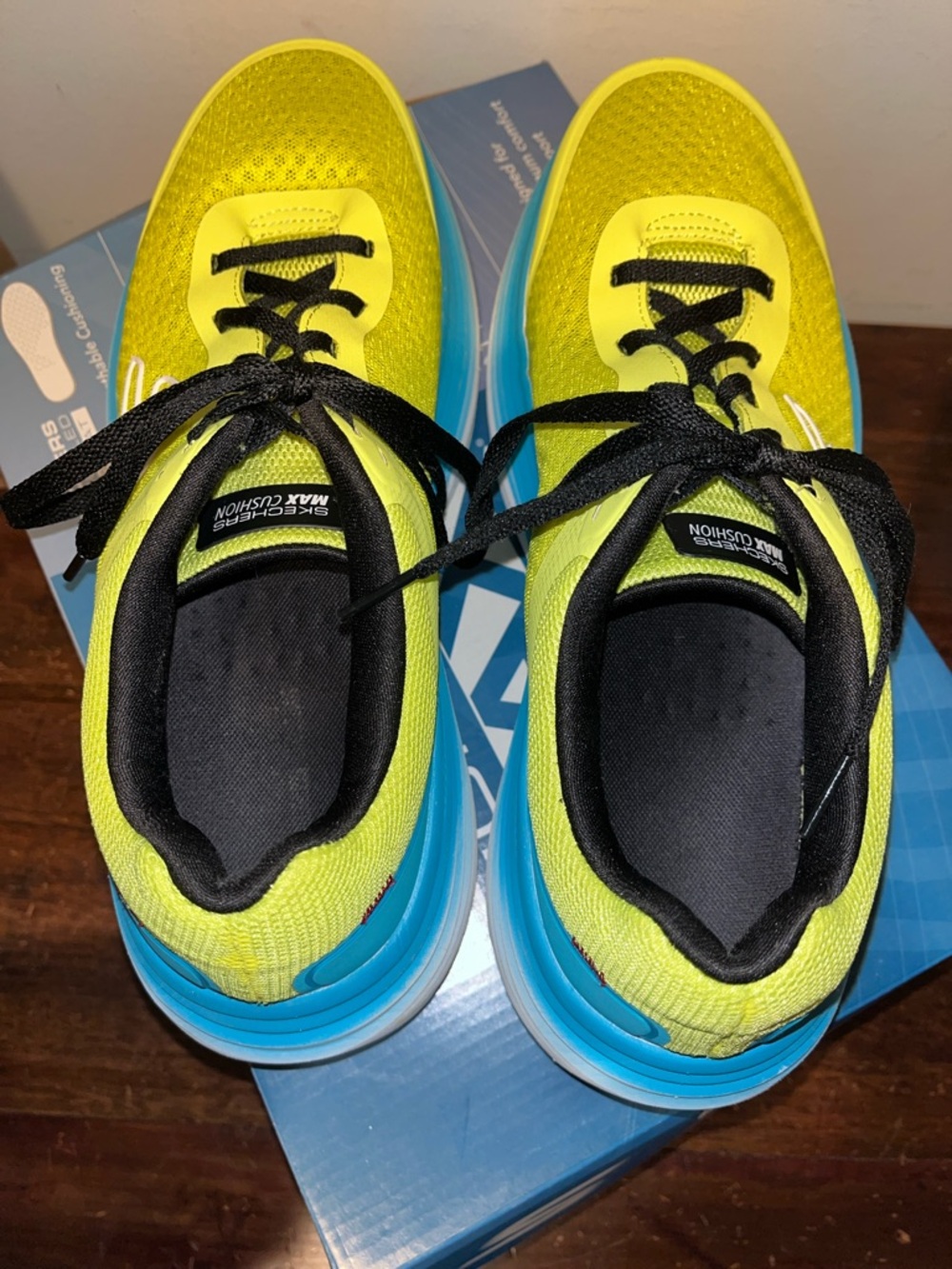 Lime Green Sketchers Max Cushion Endeavour tennis shoes walking mens 10.5 10 1/2 - Picture 5 of 7
